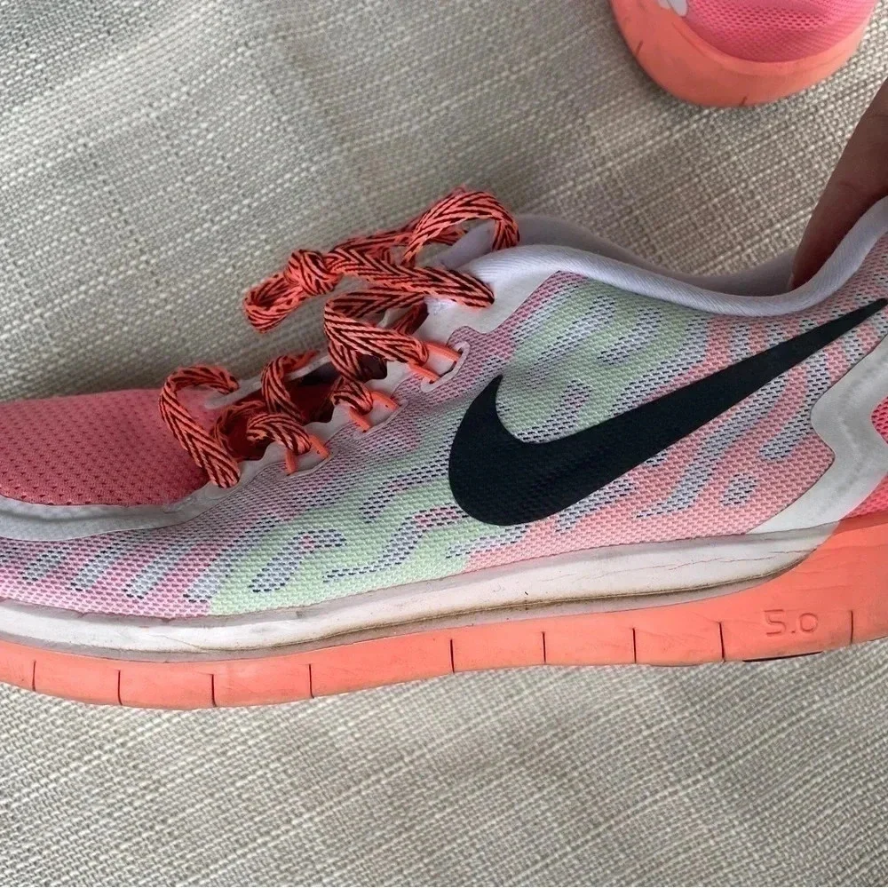 Nike Shoes - Sz. 6.5Y (Fits Size 8 Womens)